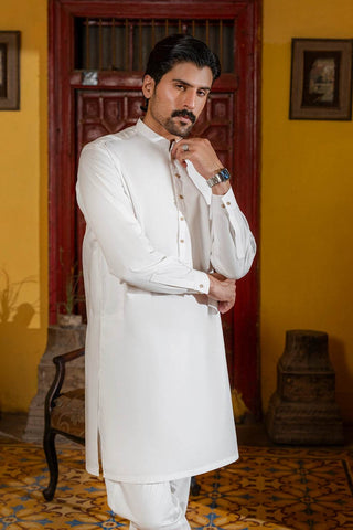 Classic White Kurta – A Timeless and Graceful Choice for Every Occasion - Ecowears.pk