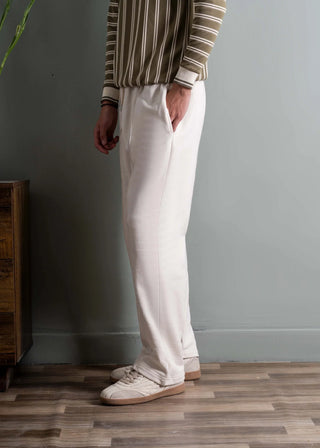 Relaxed Fit Platted Trouser - Cream Beige Ecowears.pk
