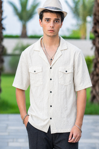 Effortless Summer Style – Minimal Beige Shirt Look