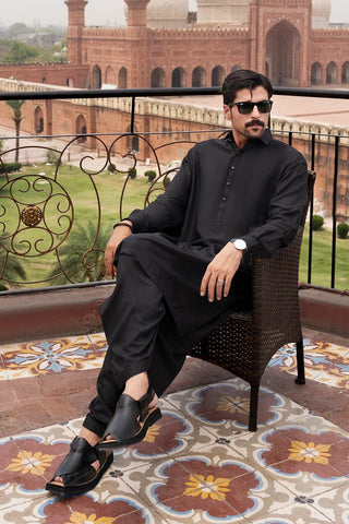 Classic Black Shalwar Kameez – Elegant, Comfortable, and Timeless - Ecowears.pk