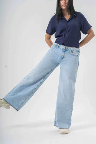Comfortable Wide-Leg Light Blue Jeans for Everyday Wear - Ecowears.pk