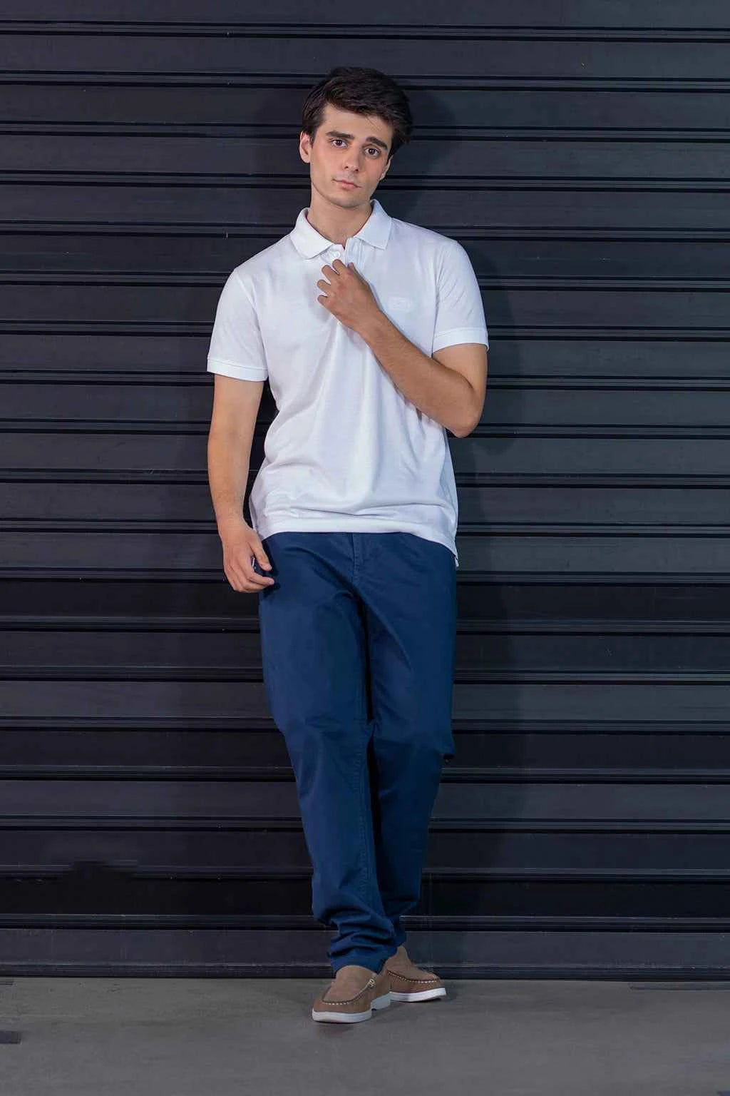 Crisp White Polo Shirt for Men – Classic Collar