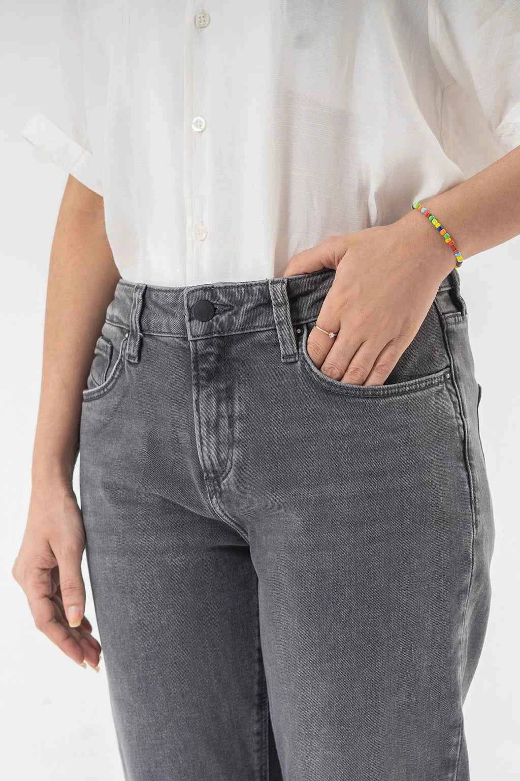High Waist Straight Fit Washed Grey Denim Pants for a Trendy Minimal Look
