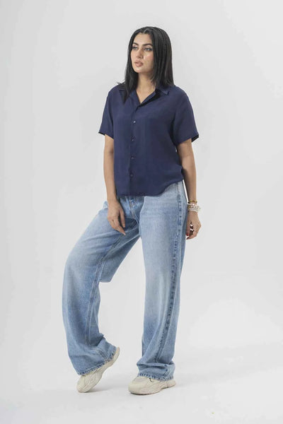 Modern Wide-Leg Baggy Denim Pants in Light Wash