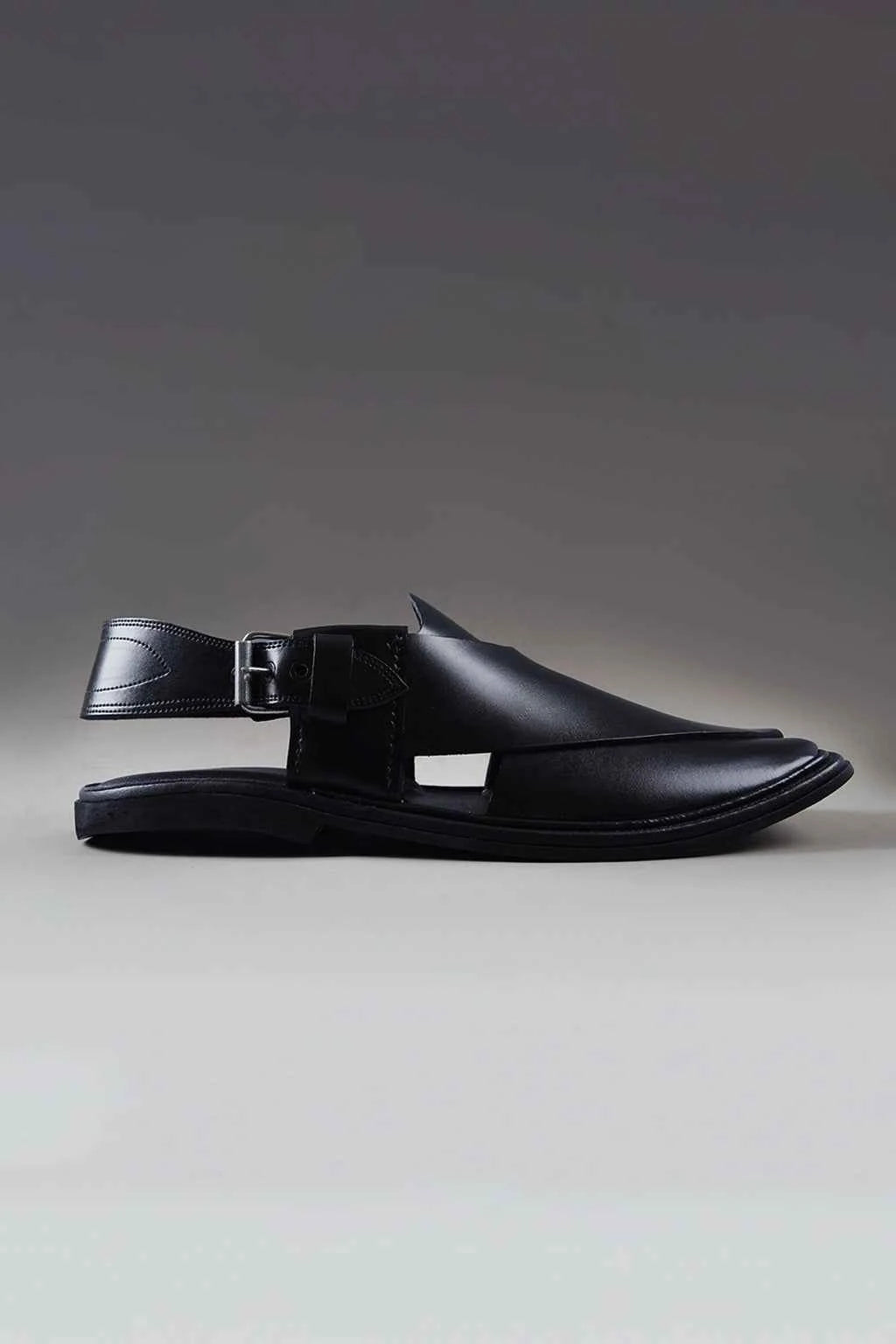 Premium Handcrafted Black Charsadda Chappal with Sleek Modern Finish