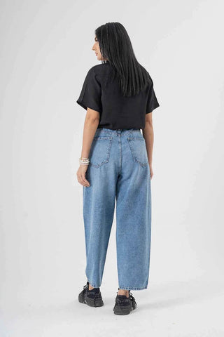 Relaxed Wide Leg Jeans in Light Blue - Effortless Comfort and Style - Ecowears.pk