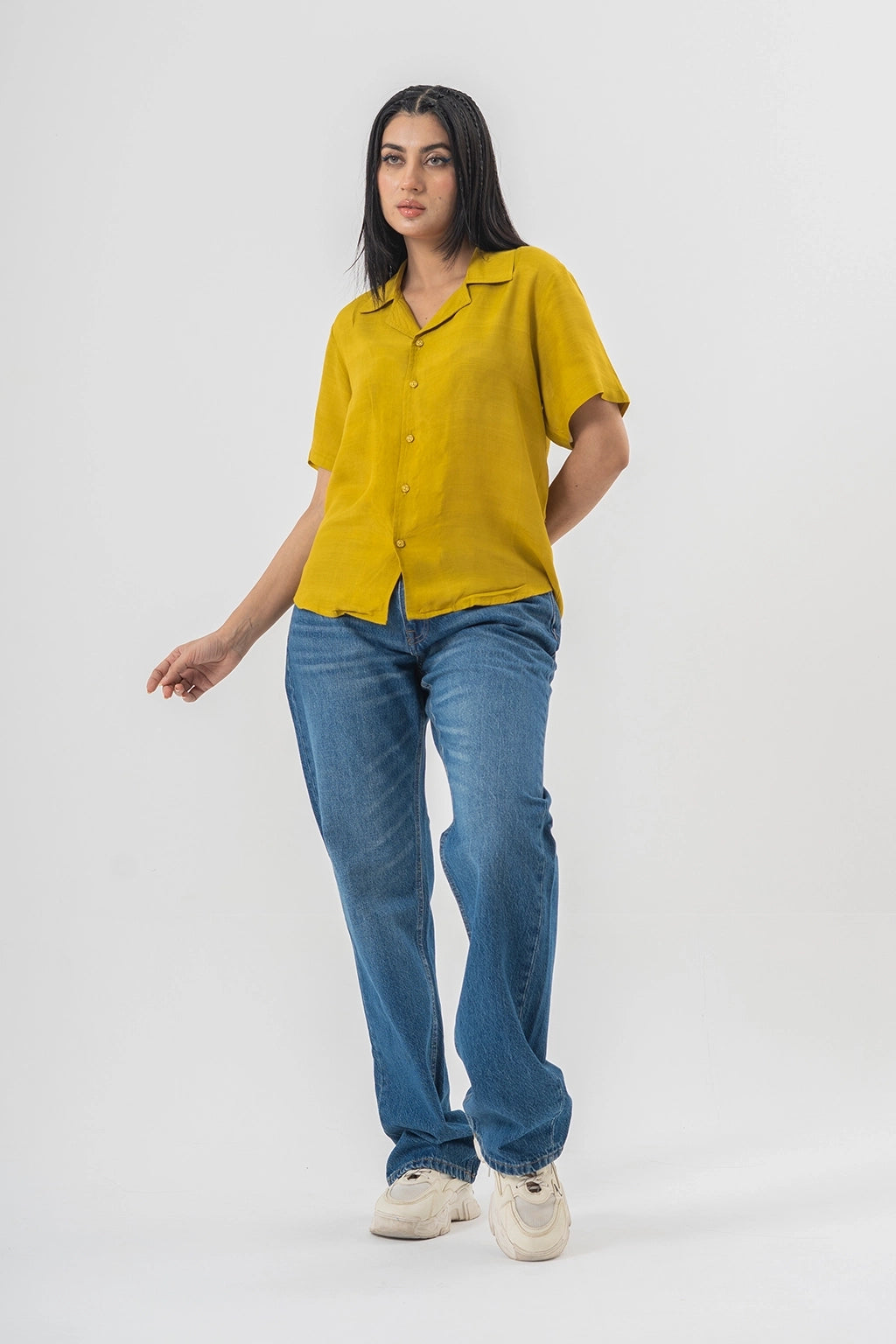 Straight Fit Mid Wash Blue Denim Pants with a Relaxed Everyday Style