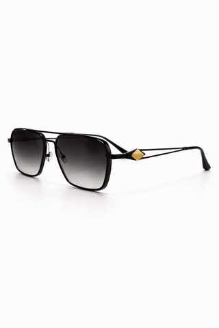 Modern Geometric Aviators – Matte Black & Smoke Gradient Ecowears.pk