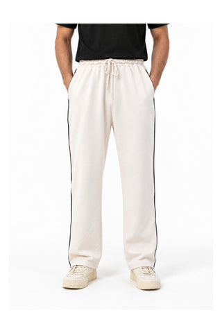 Men's Off-White Lined Relaxed-Fit Trouser Ecowears.pk