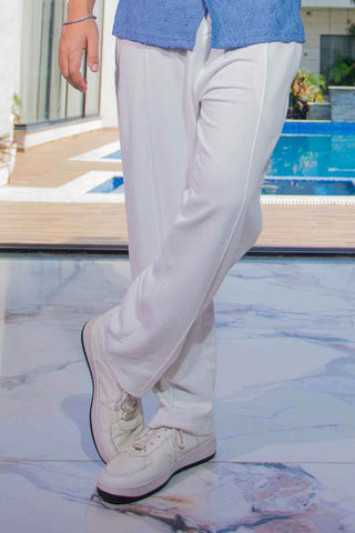 Side Profile Relaxed Trousers - White Comfort Fit - Ecowears.pk