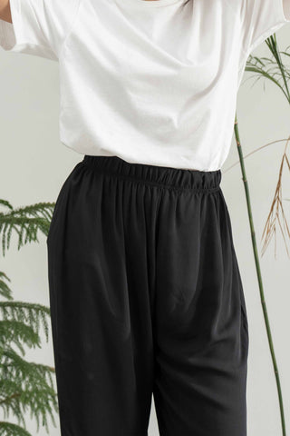 Essential White Crew Neck T-Shirt – Women's Everyday Cotton Tee Ecowears Store